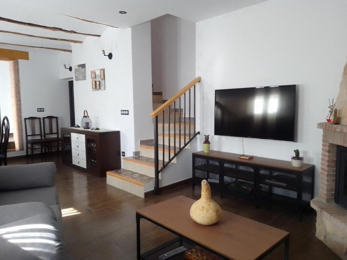 Lagar Del Palomar Villa Teruel Bagian luar foto